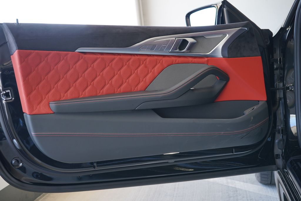 Thumbnail: 2025 BMW M8 - 12