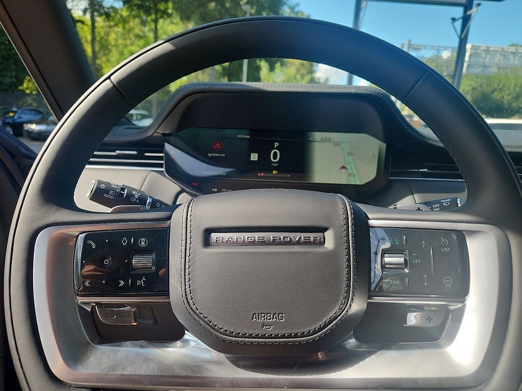 Thumbnail: 2025 Land Rover Range Rover - 9