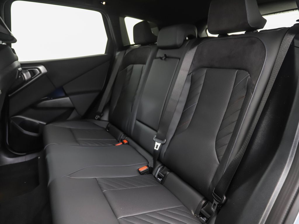 Thumbnail: 2026 BMW X3 - 23