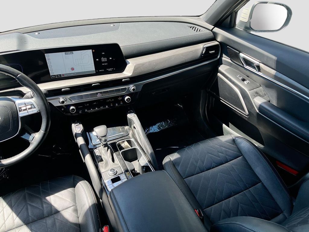 Used 2023 Gray Kia EX X-Line image 25