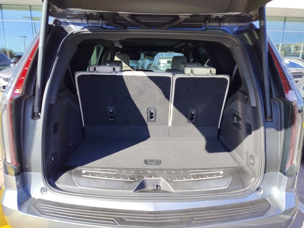 Thumbnail: 2021 Cadillac Escalade - 6