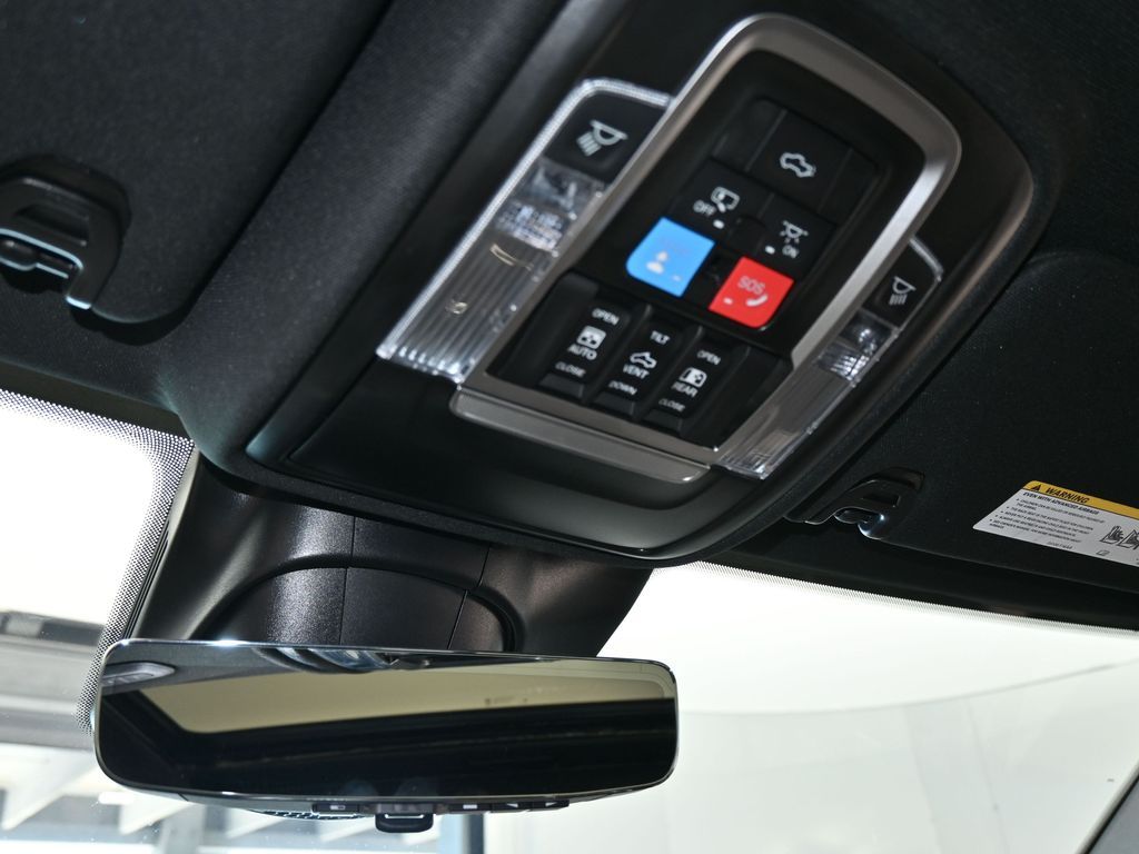 Used 2024 Billet Silver Metallic Clearcoat Ram Limited image 22