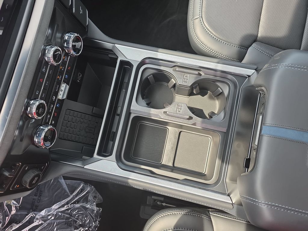 New 2026 Avalanche Ford F-350® Platinum® image 26