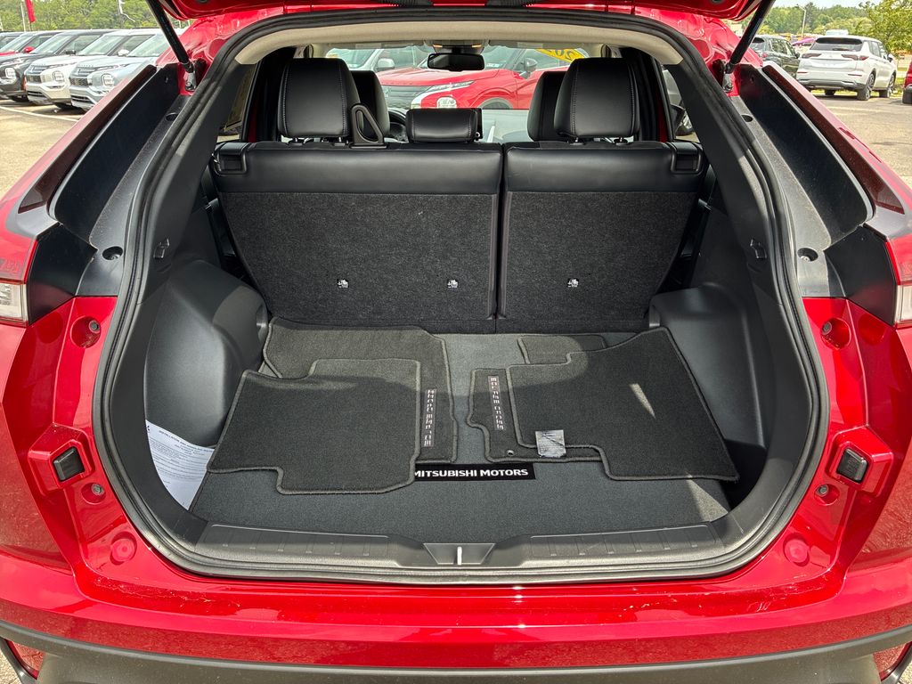 2022 Mitsubishi Eclipse Cross SE Red at Auto Express Mitsubishi