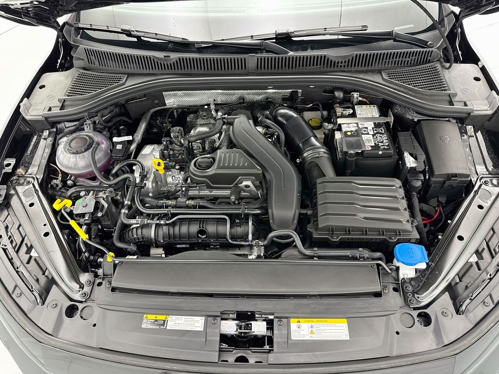 Thumbnail: 2027 Volkswagen Jetta - 27