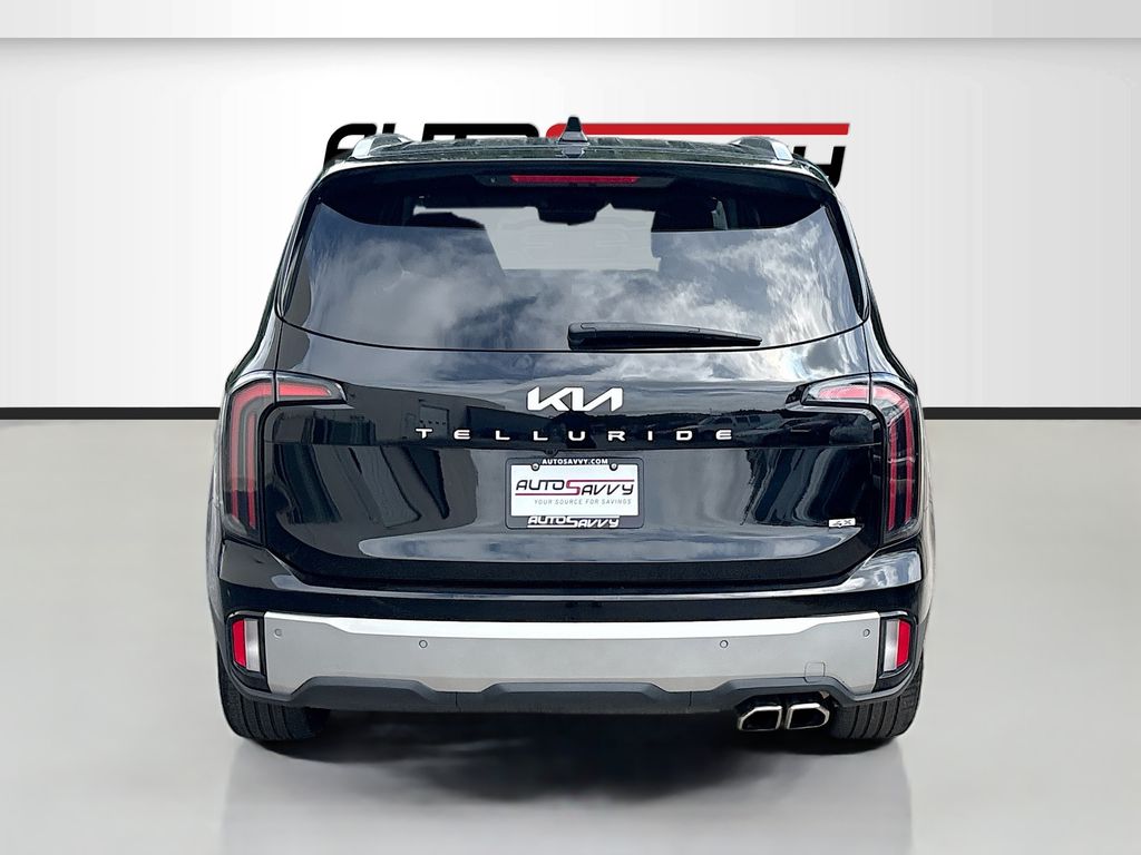 Used 2023 Black Kia SX-Prestige image 6