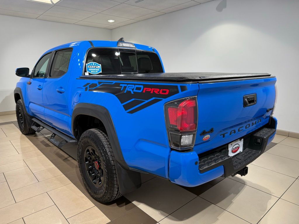 Thumbnail: 2019 Toyota Tacoma - 3