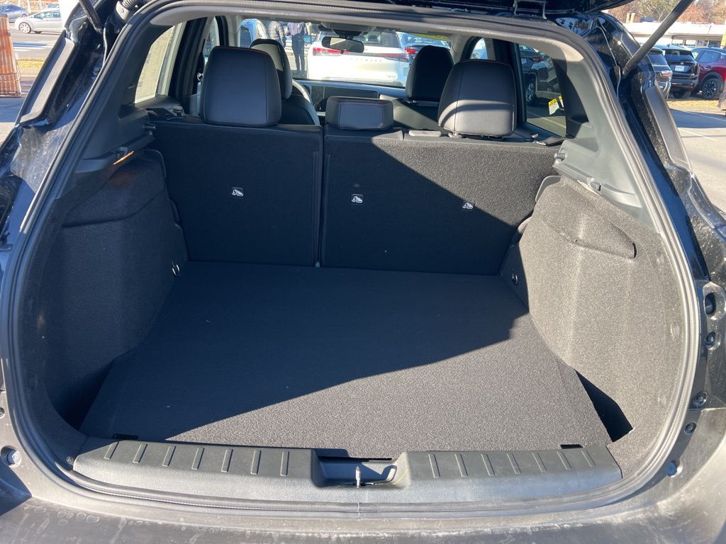 2026 Nissan KICKS SR AWD - Photo 37