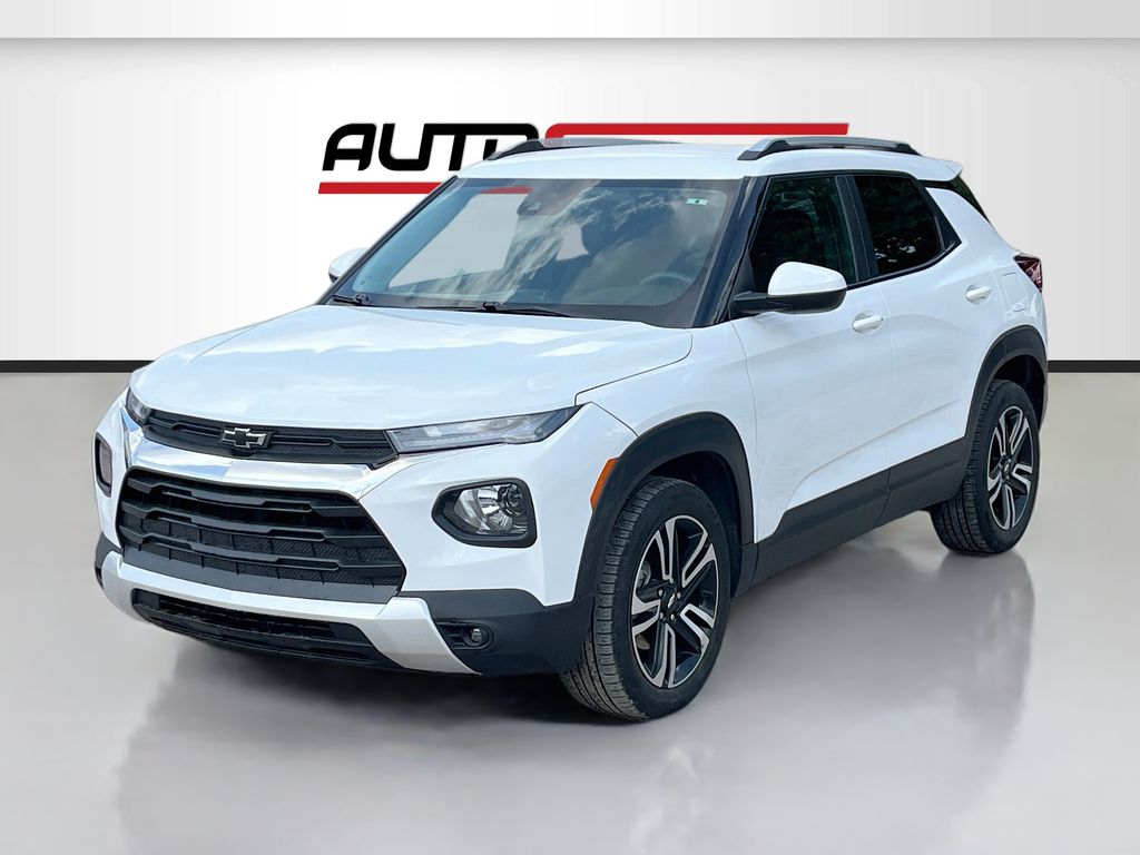 2023 Chevrolet TrailBlazer LT - 2