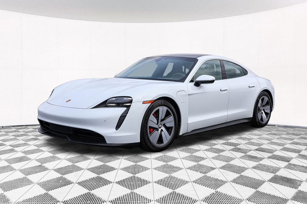 2020 Porsche Taycan 4S 13