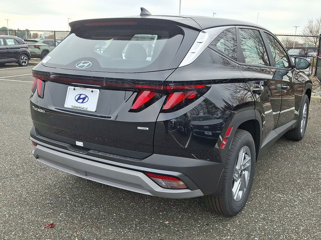 Thumbnail: 2026 Hyundai Tucson - 4