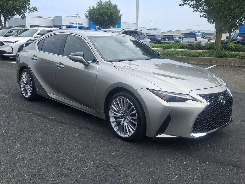 Thumbnail: 2023 Lexus IS - 3