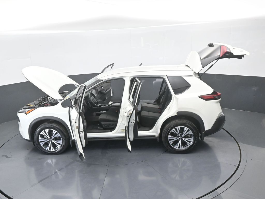 Used 2023 Pearl White Tricoat Nissan SV image 66
