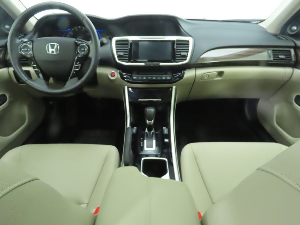 2017 Honda Accord Touring 13