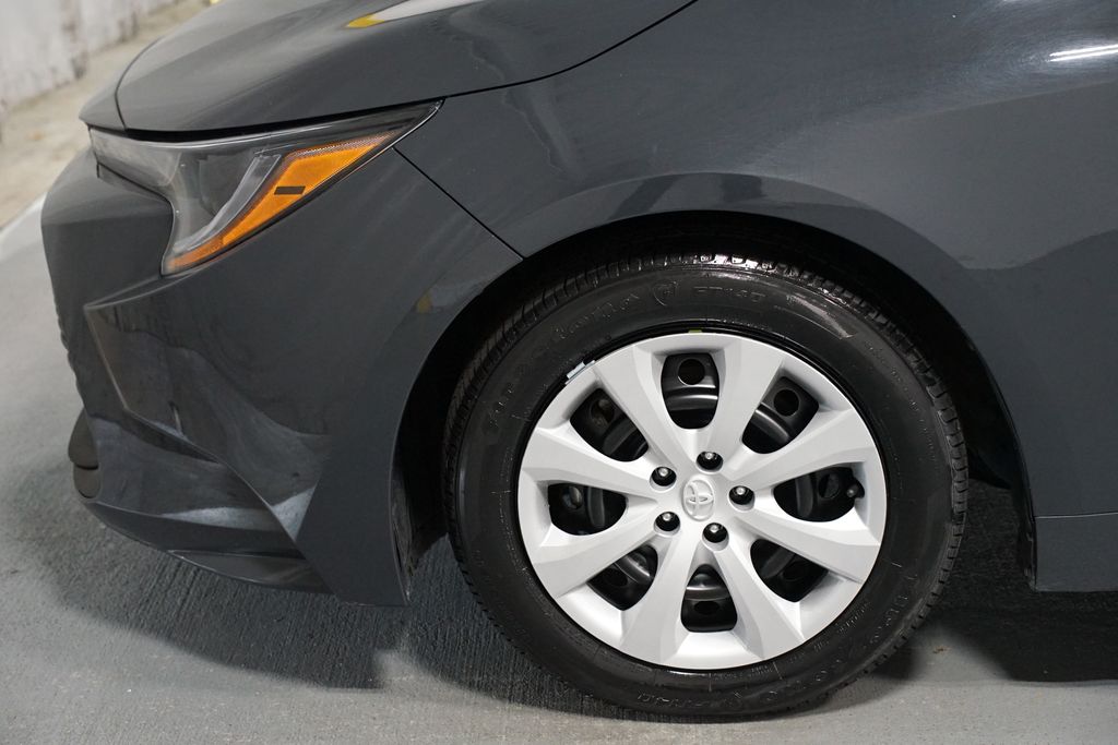 Thumbnail: 2025 Toyota Corolla - 5