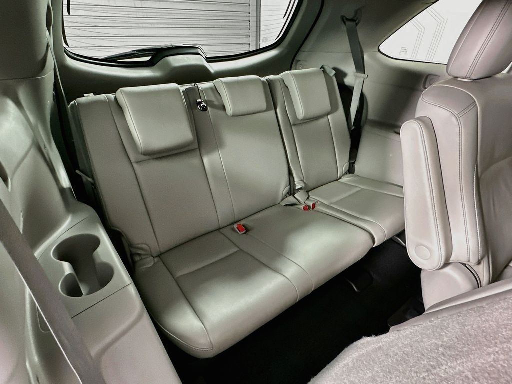 Thumbnail: 2019 Toyota Highlander - 27