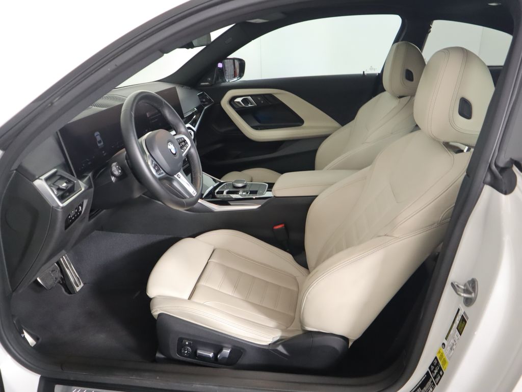 Thumbnail: 2024 BMW 2 Series - 20