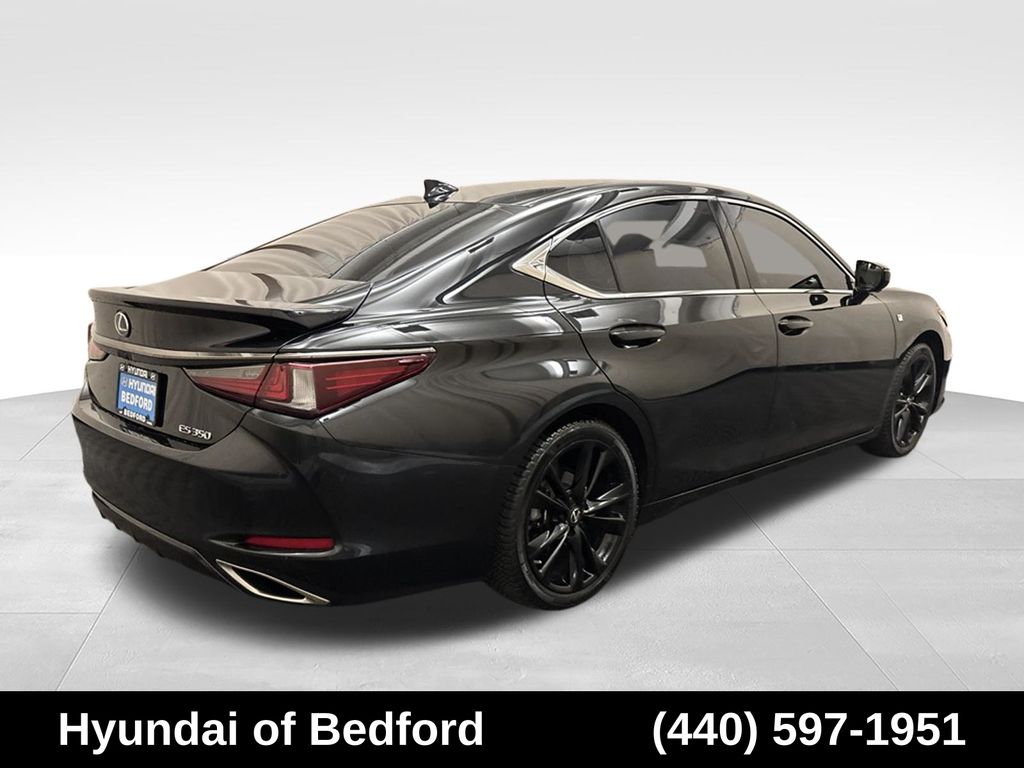 2024 Lexus ES 350 F Sport - Image 5