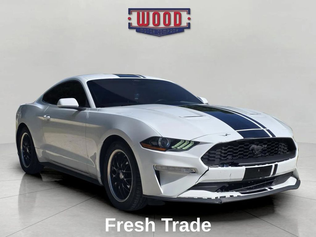 Oxford White 2021 Ford Mustang Coupe Rear-Wheel Drive 6-Speed Manual