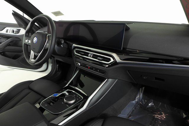 2024 BMW i4 eDrive35 13