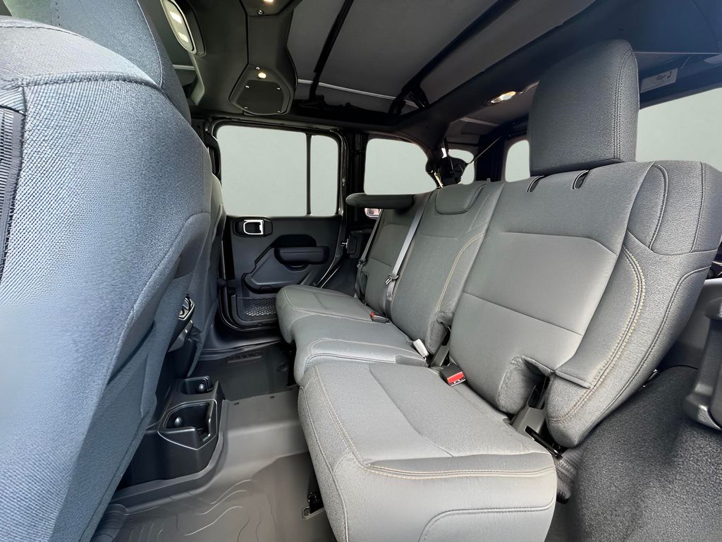 2025 Jeep Wrangler 4-Door Sport S - Photo 22