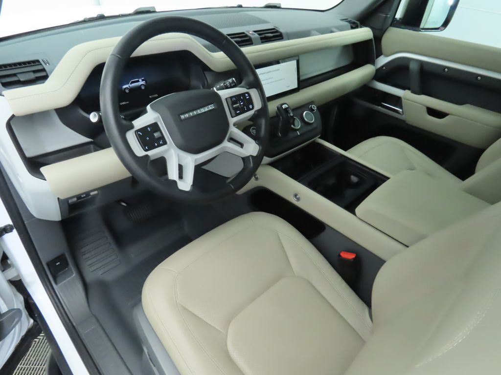 Thumbnail: 2024 Land Rover Defender - 9