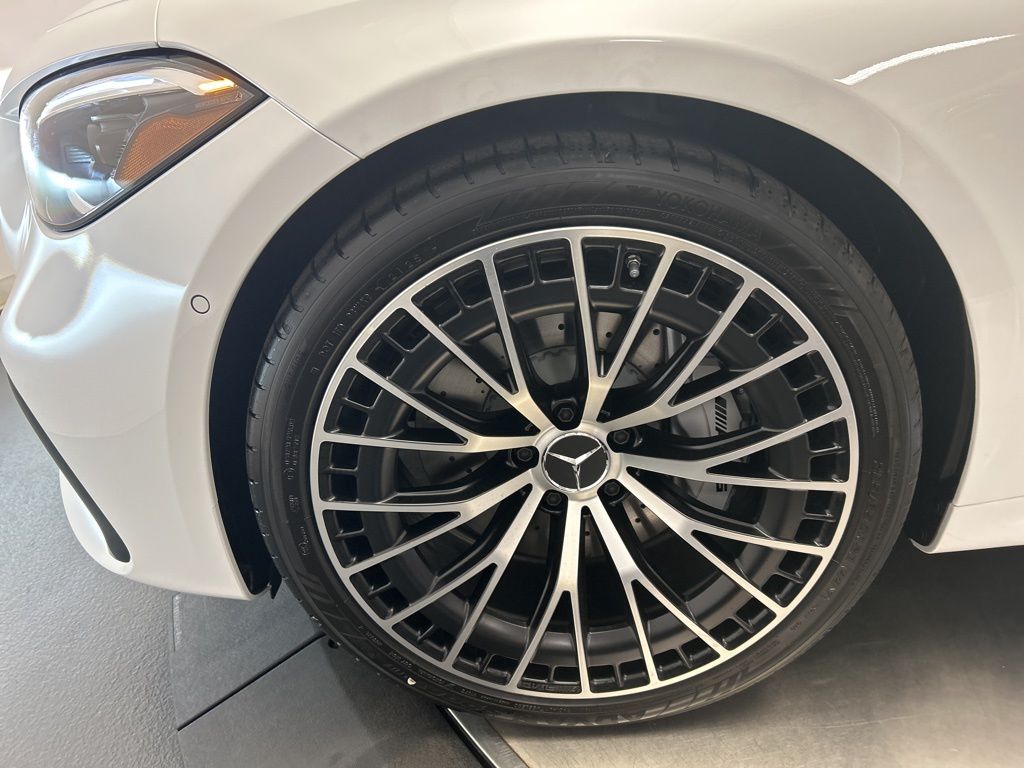 Thumbnail: 2026 Mercedes-Benz CLE - 10