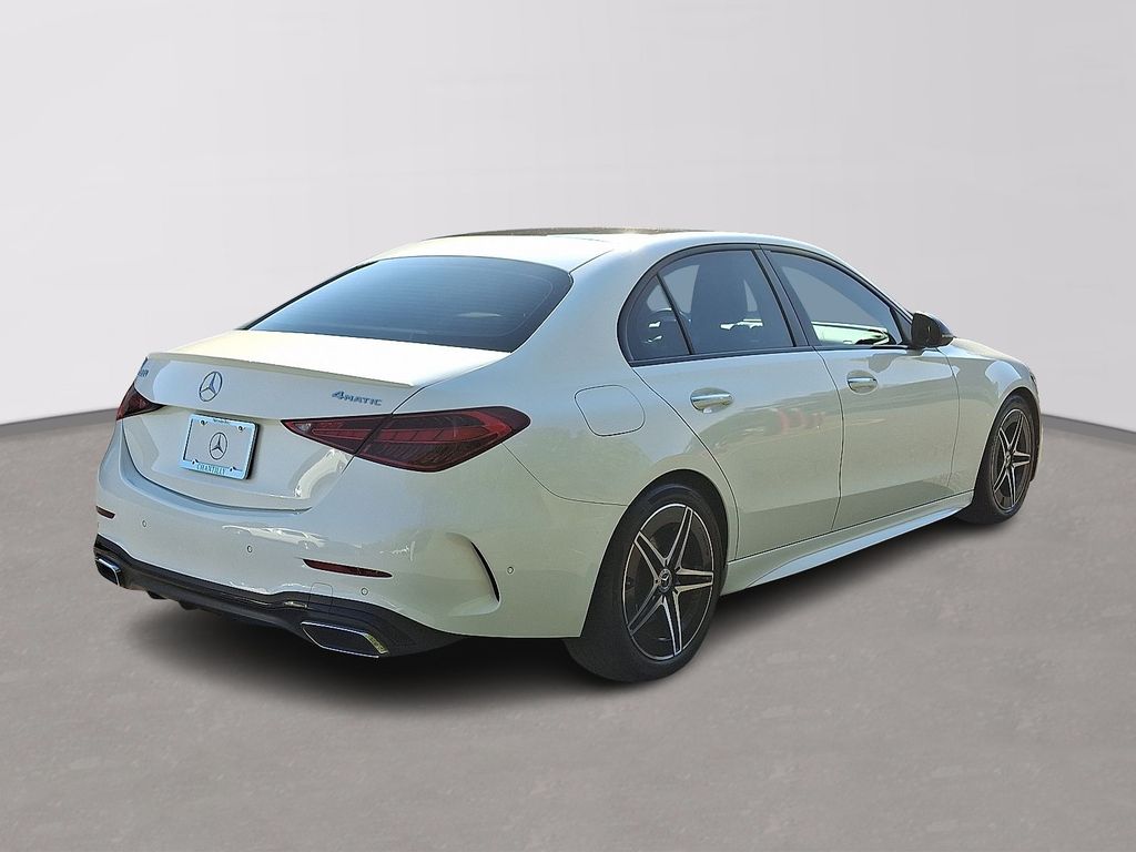 Thumbnail: 2022 Mercedes-Benz C-Class - 4