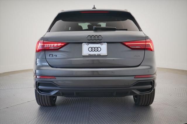 Thumbnail: 2025 Audi Q3 - 4