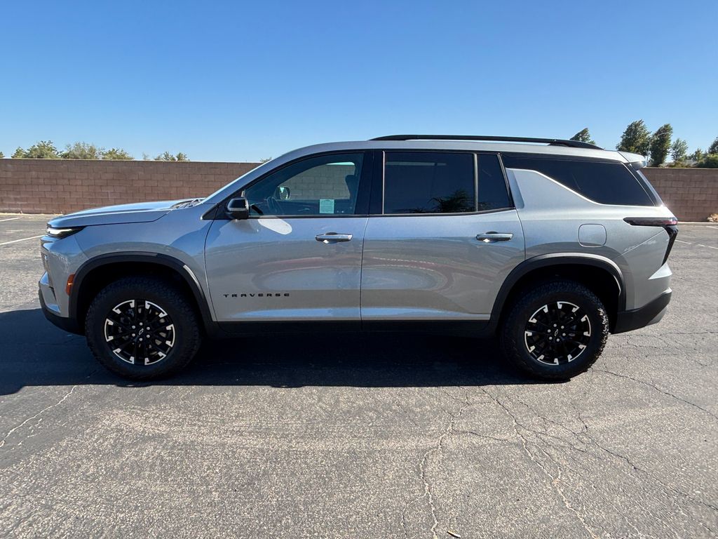 Thumbnail: 2024 Chevrolet Traverse - 8