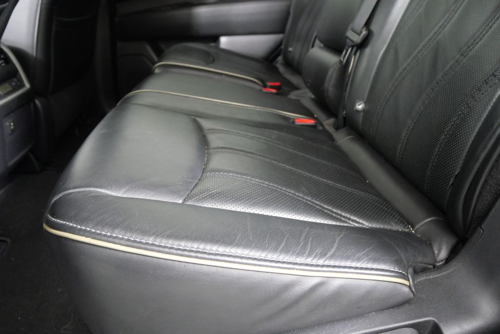 2017 INFINITI QX60 Base 14