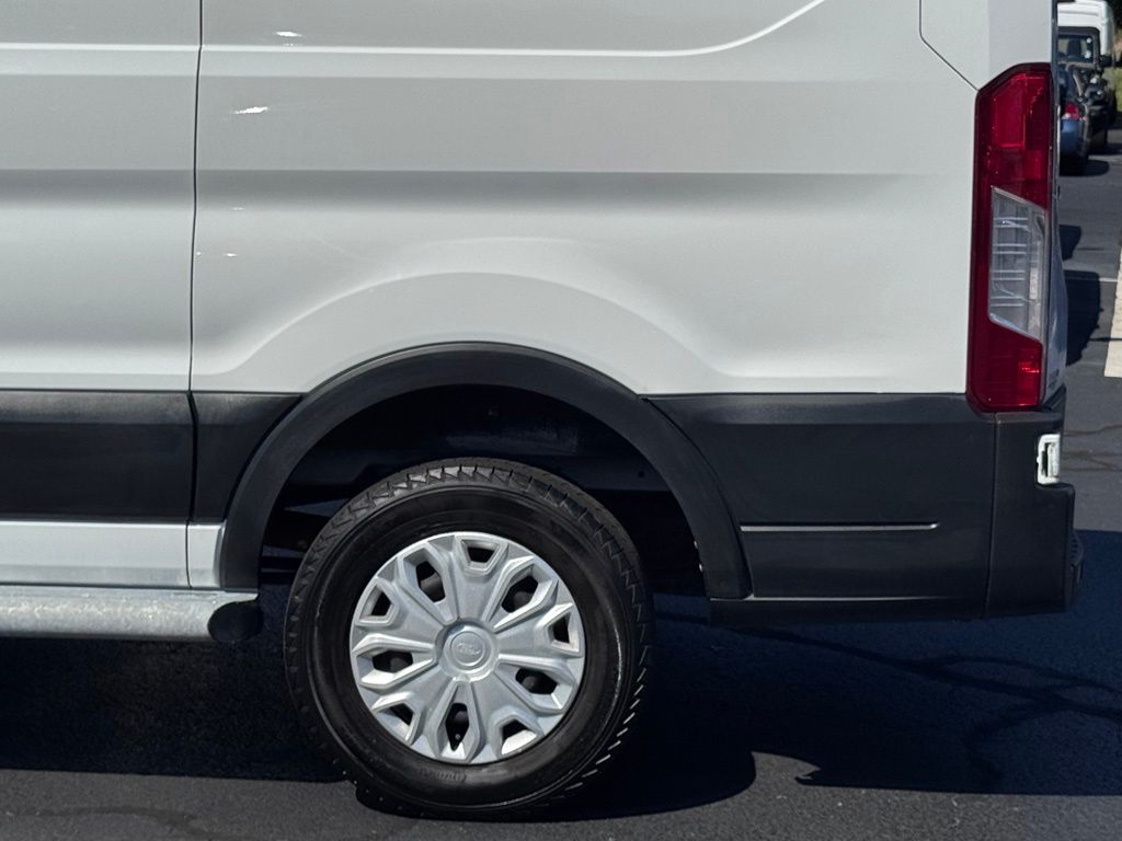 FordTransit-25028