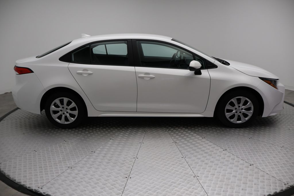 Thumbnail: 2023 Toyota Corolla - 7