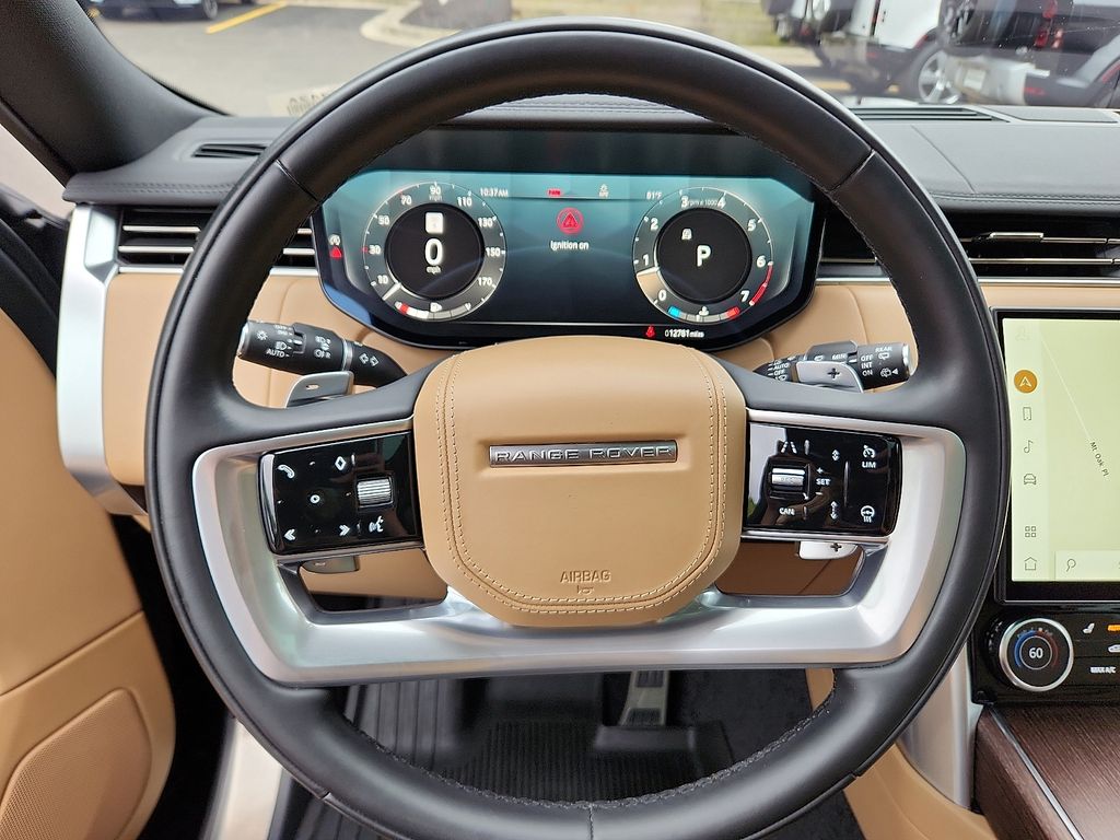 Thumbnail: 2023 Land Rover Range Rover - 20