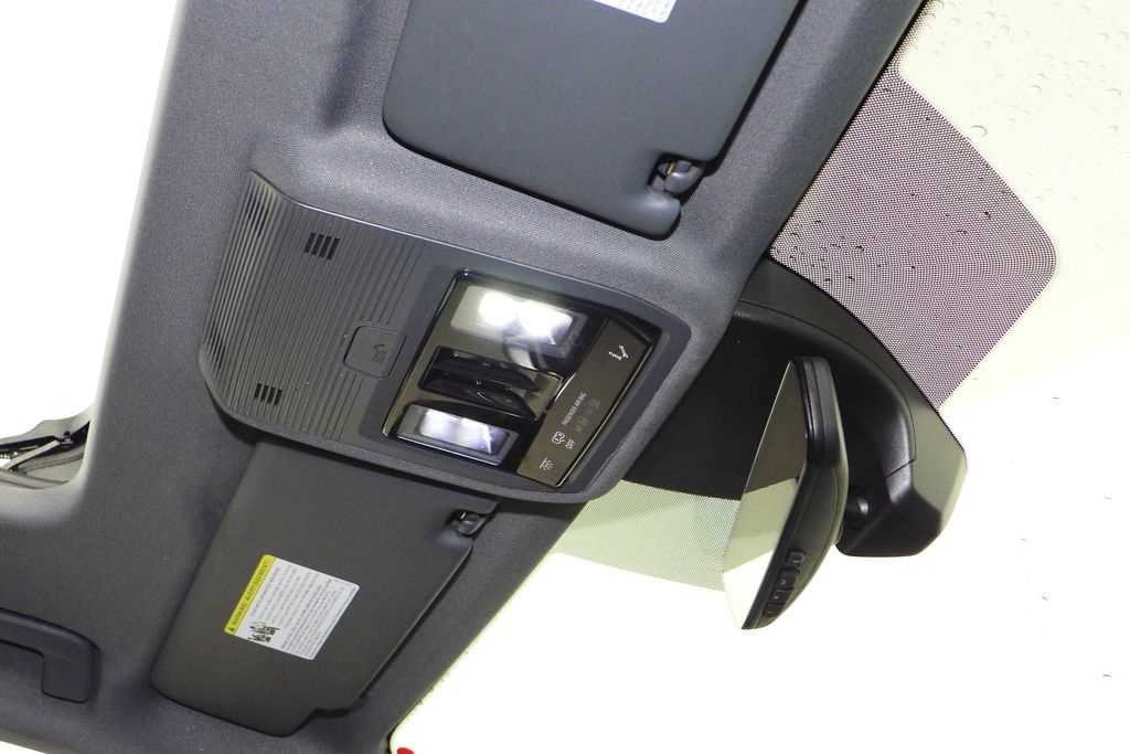 Thumbnail: 2025 Audi Q4 e-tron - 17