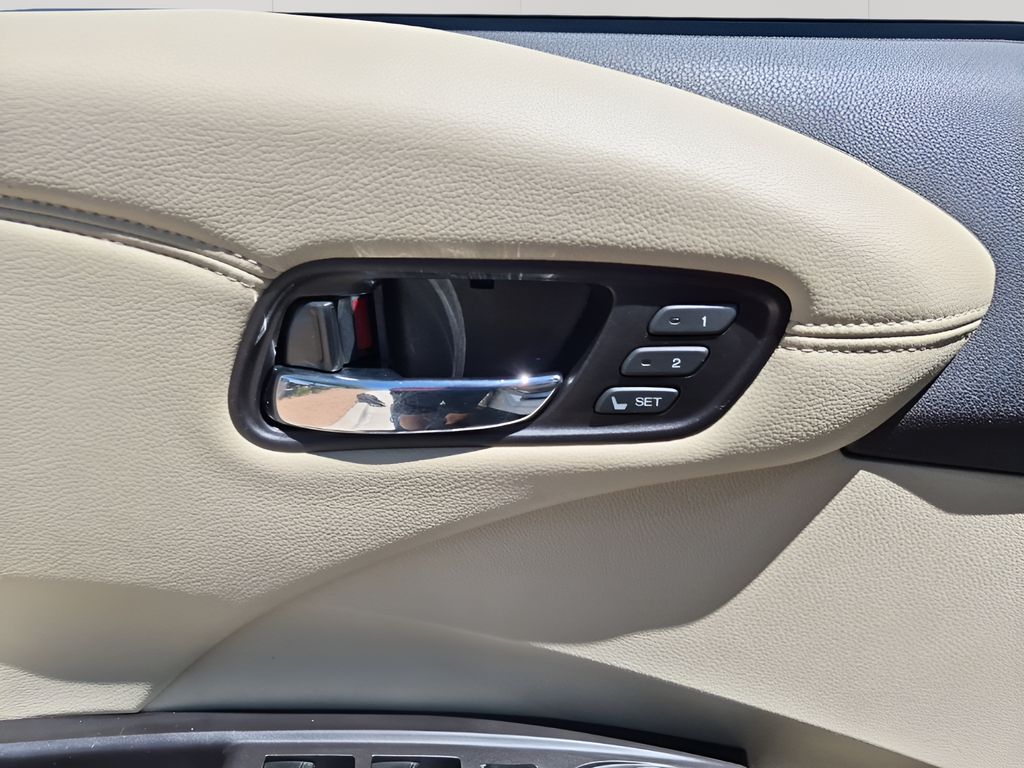 Used Car 2013 Acura Rdx  Technology Package For Sale Under $15,000 In Austin, Texas