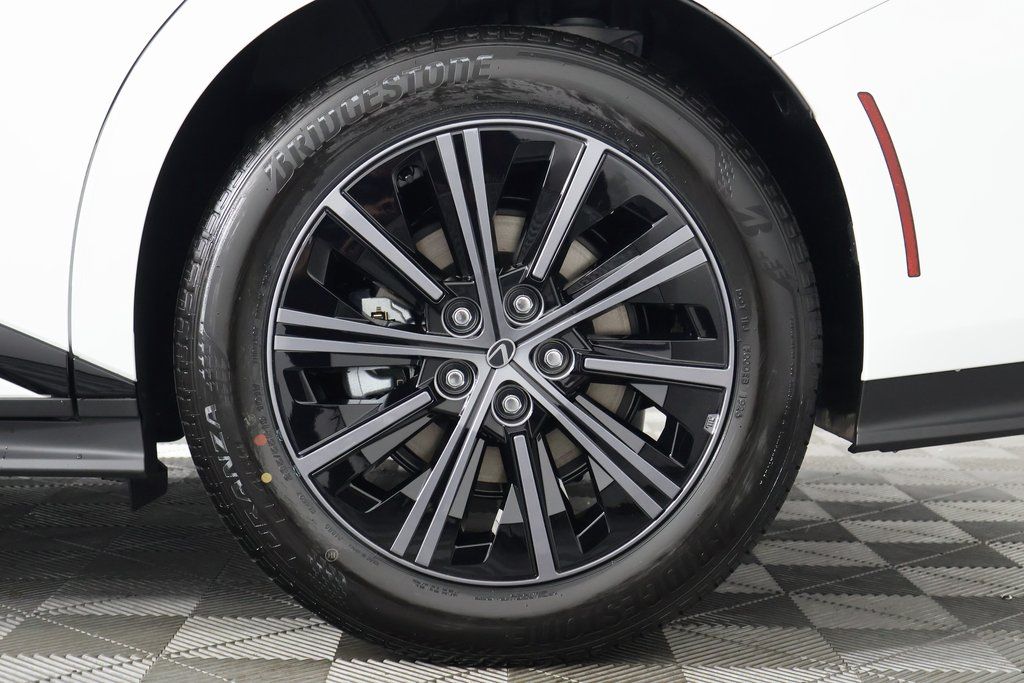 Thumbnail: 2026 Lexus ES - 10