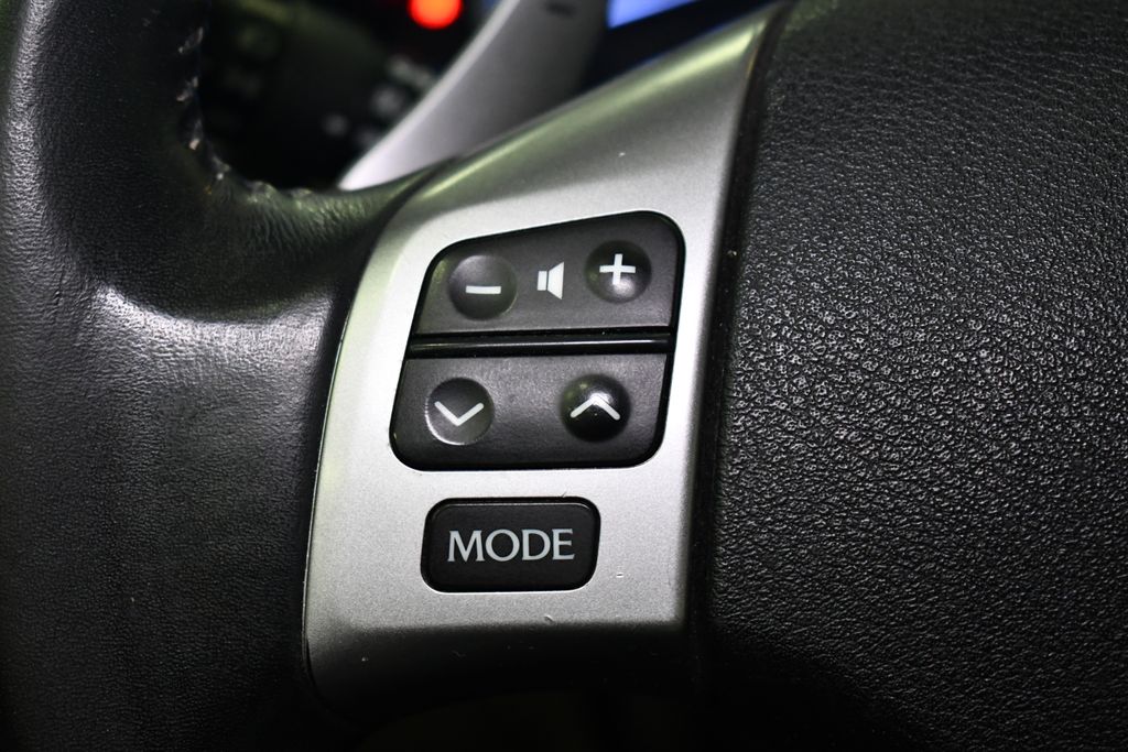 Thumbnail: 2013 Lexus IS - 18