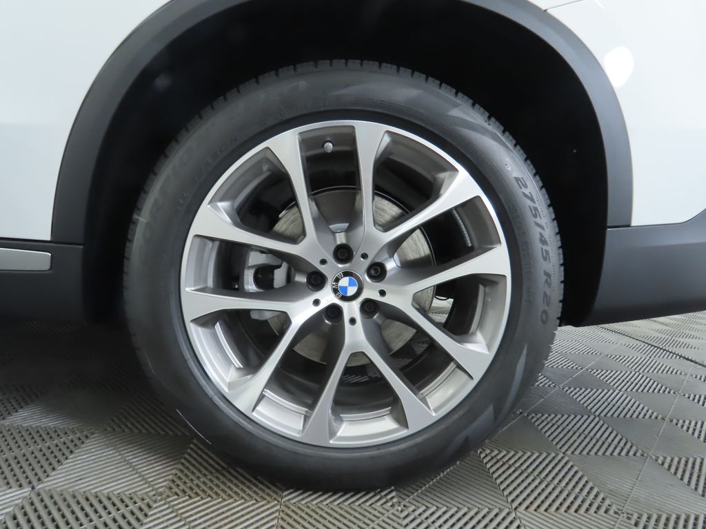 Thumbnail: 2026 BMW X5 - 32
