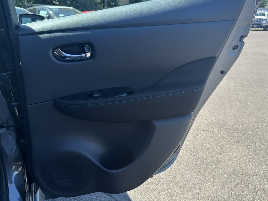 2025 Nissan Leaf SV Plus
