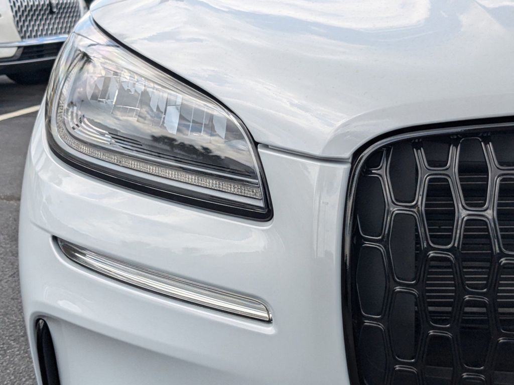 2025 Lincoln Corsair Premiere