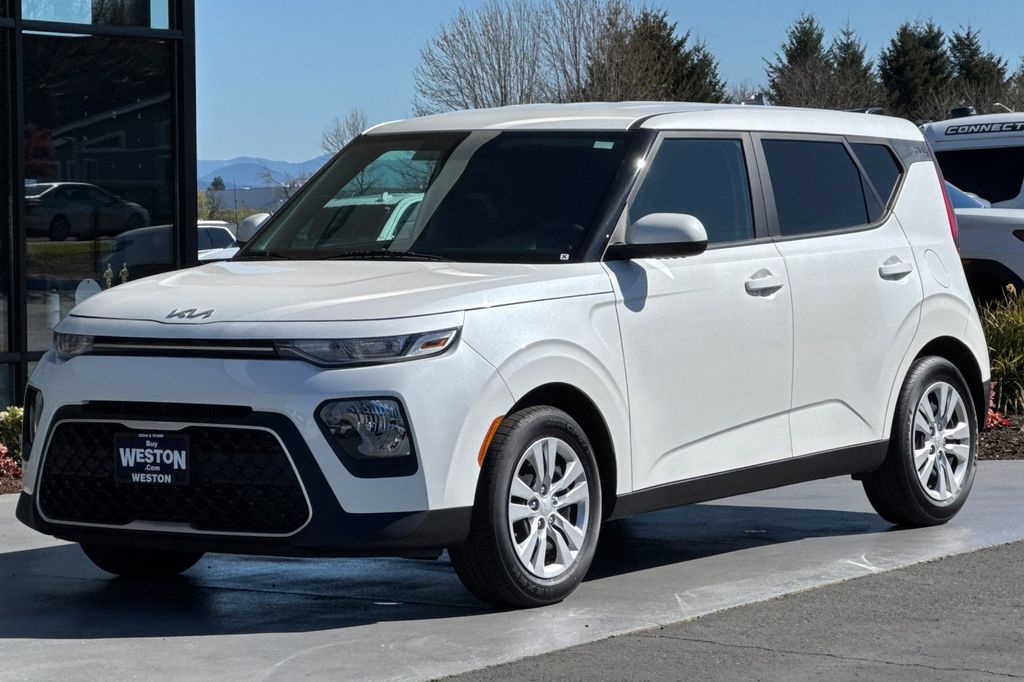 used 2022 Kia Soul car, priced at $17,907