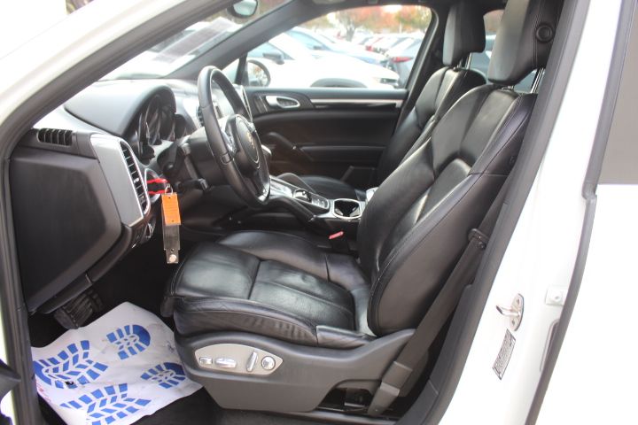 Used Car 2014 Porsche Cayenne  Base For Sale Under $15,000 In Georgetown, Texas