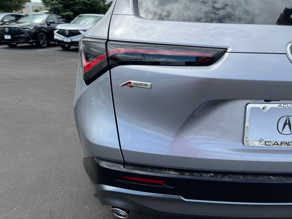 Thumbnail: 2025 Acura ADX - 10