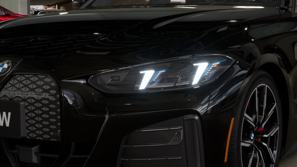 Thumbnail: 2025 BMW i4 - 6