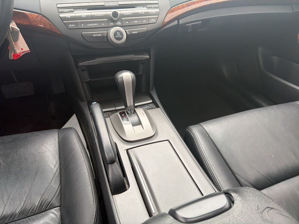 Thumbnail: 2012 Honda Accord - 17