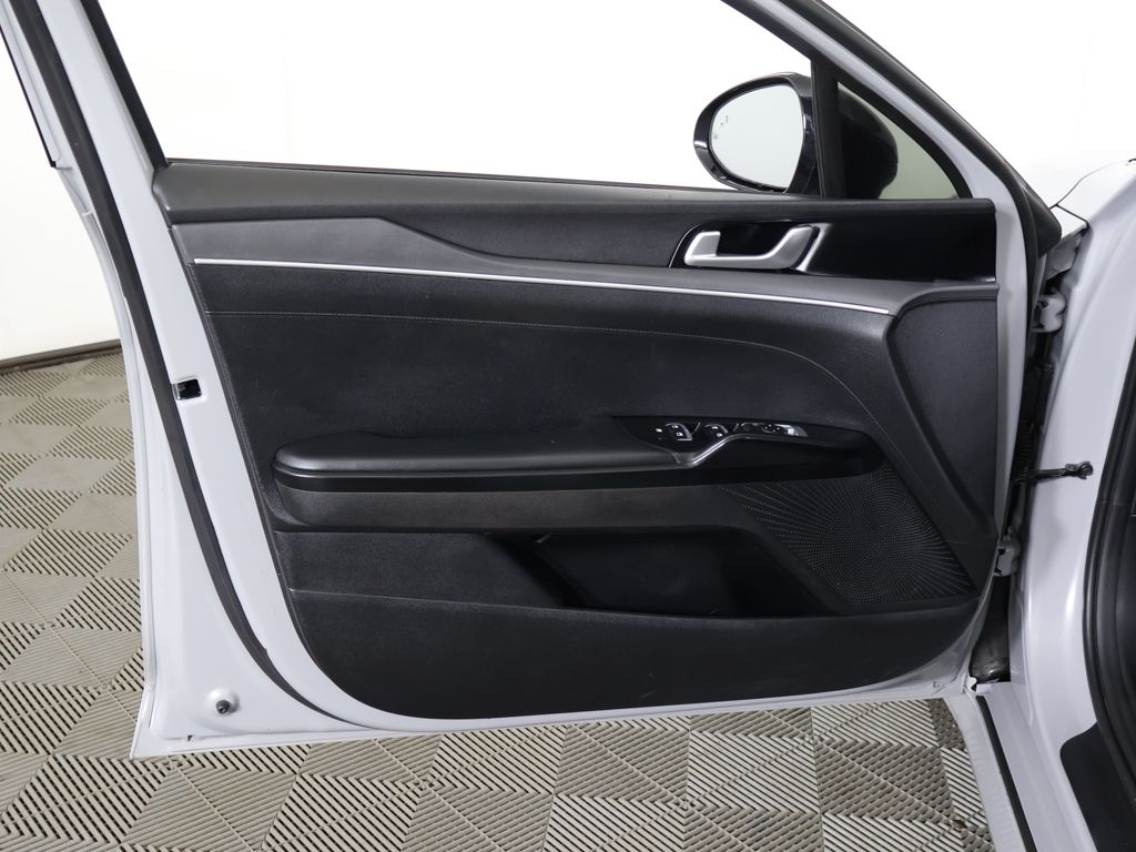 Used 2022 Gray Kia GT-Line image 23