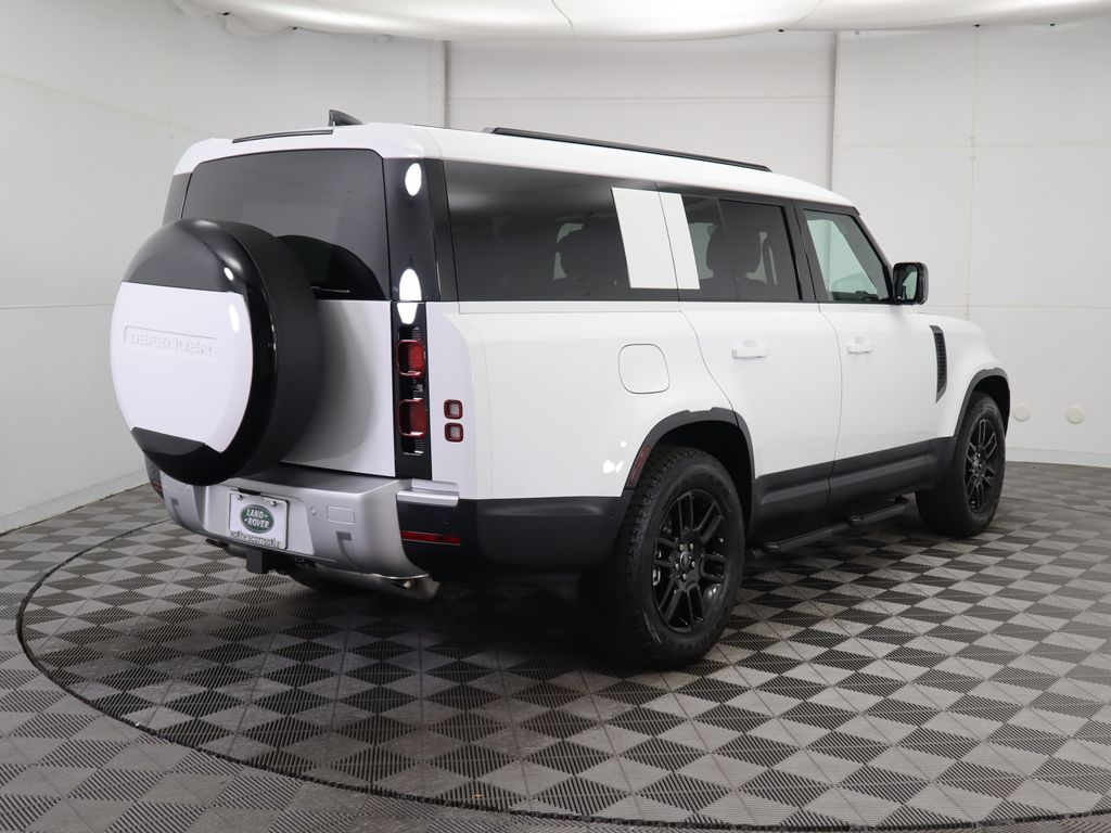 2025 Land Rover Defender 130 5