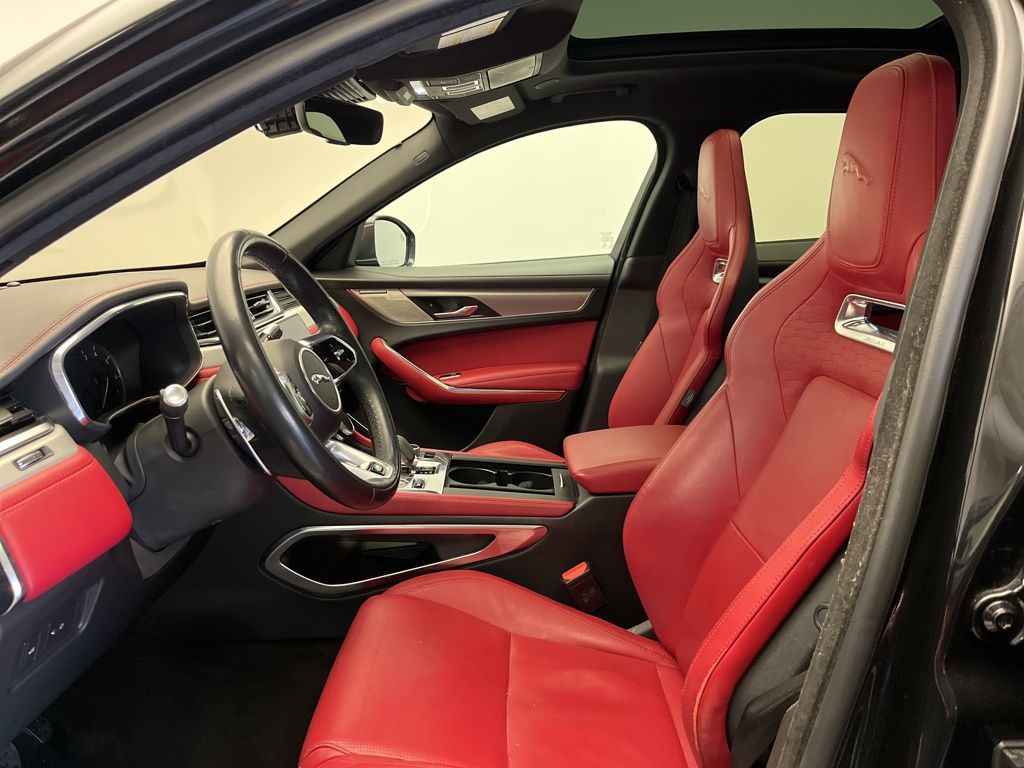 Thumbnail: 2021 Jaguar F-Pace - 12