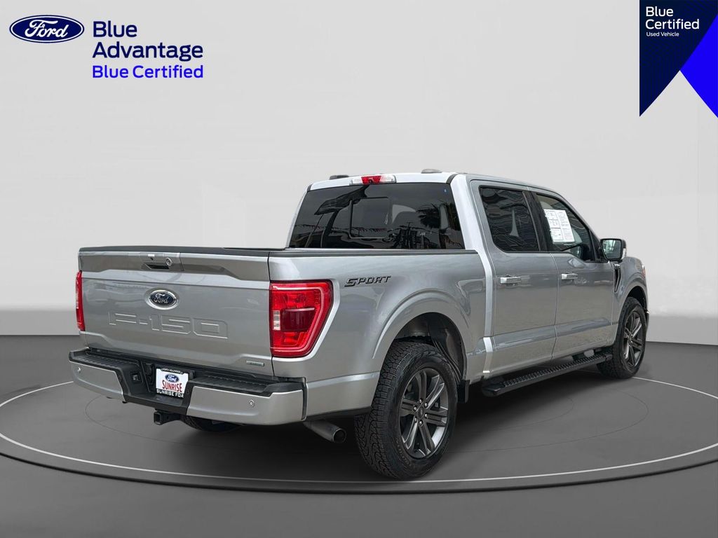 View vehicle photo 5